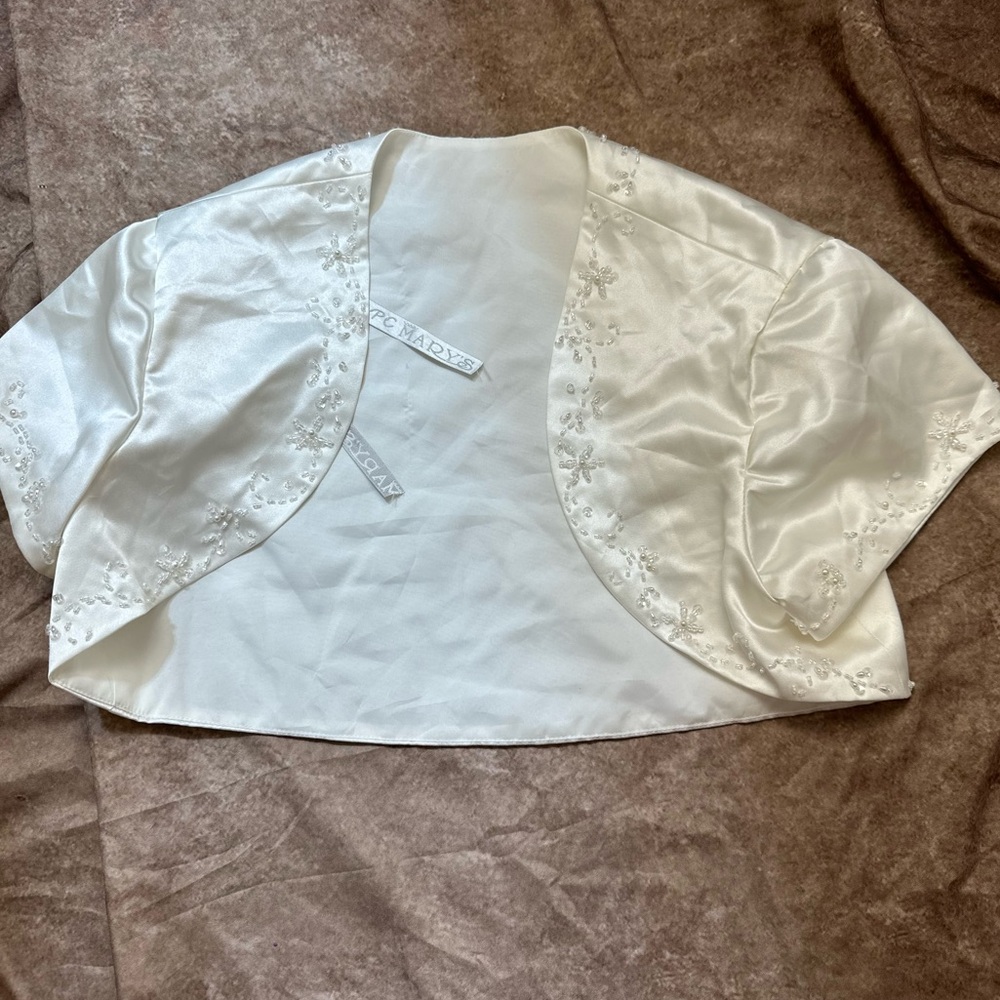 Elegant White dress cover